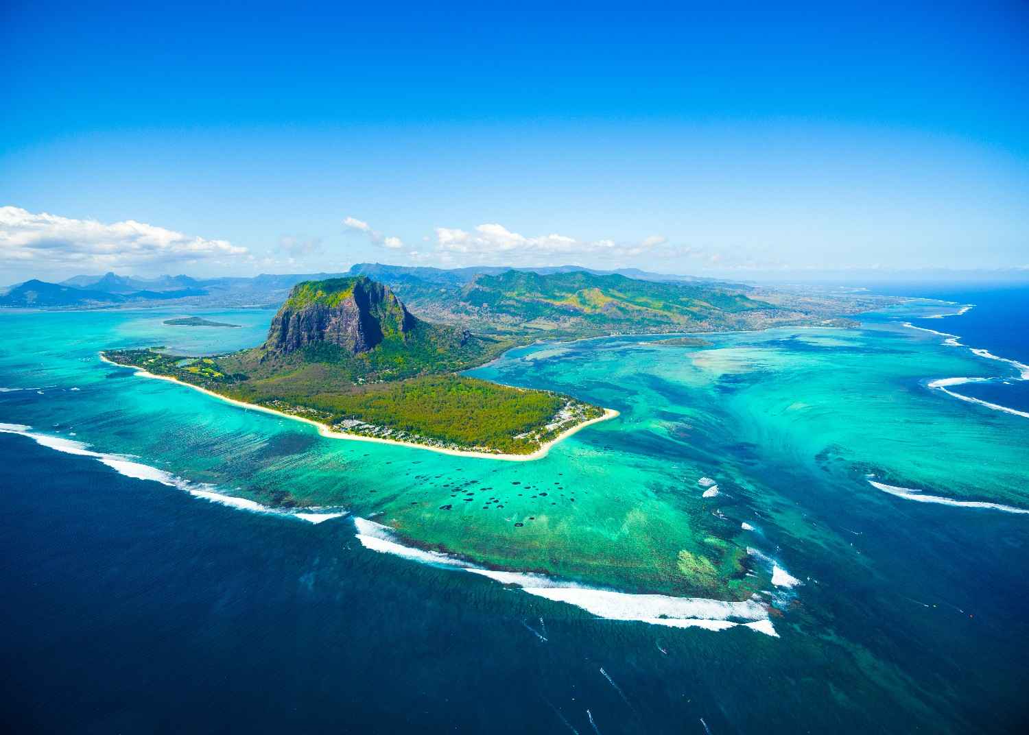 Mauritius: co warto zobaczyć? Atrakcje, pogoda i luksusowe resorty