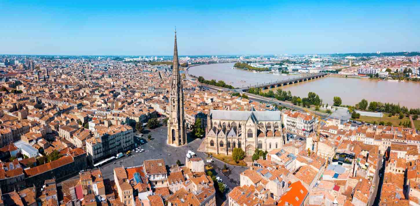 City break w Bordeaux 2026 – francuska elegancja nad rzeką Garonną