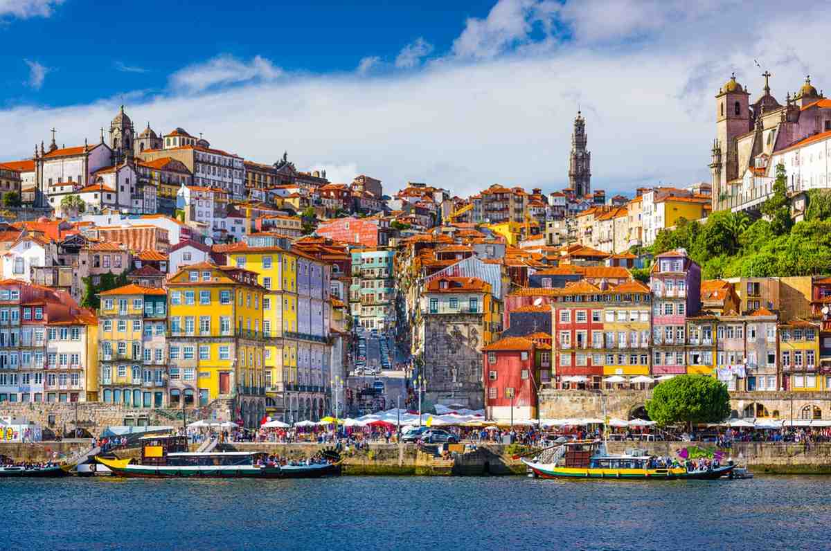 City break w Porto 2026 – miasto w kolorze azulejos i zachodzącego słońca