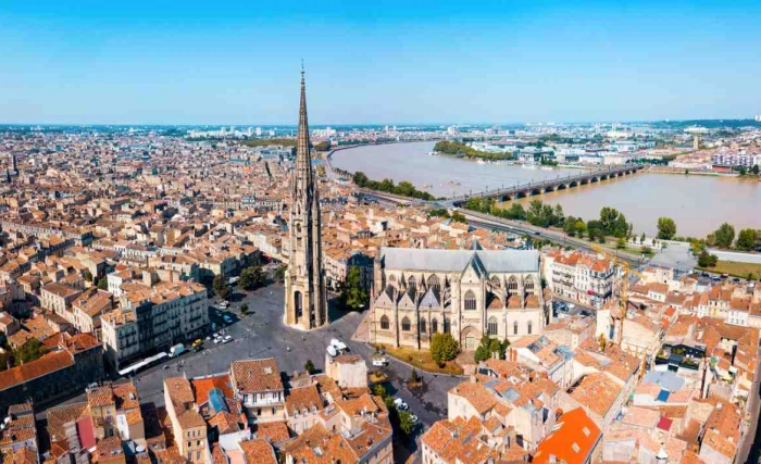 City break w Bordeaux 2026 – francuska elegancja nad rzeką Garonną