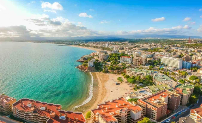 Wakacje na Costa Dorada 2026 – złote plaże, śródziemnomorski klimat i hiszpański spokój